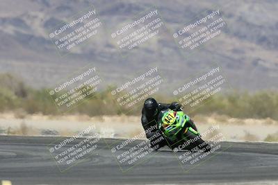 media/Apr-19-2025-CVMA (Sat) [[586b59ad56]]/Race 10-Amateur Supersport Middleweight/